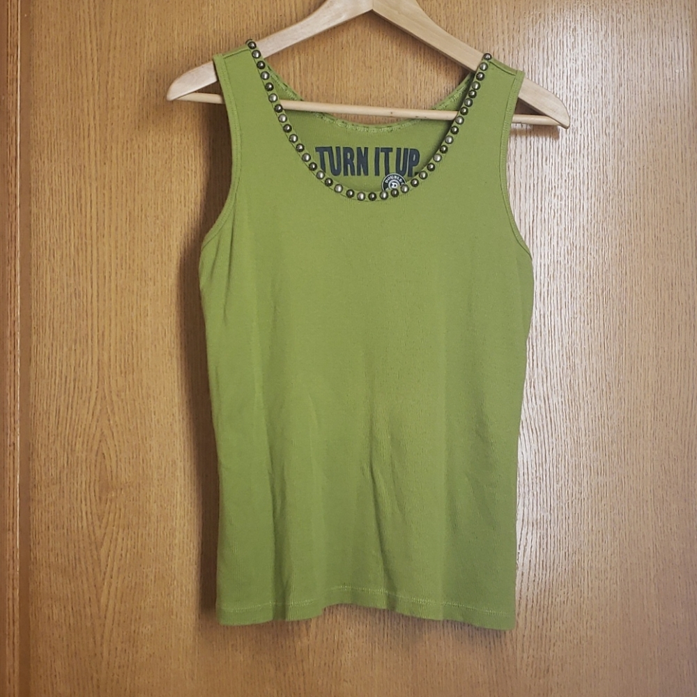 Gently Worn Double D Ranch Green Ribbed Tank M
